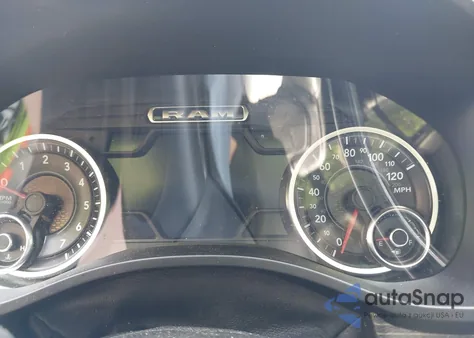 2019 Ram 1500 Limited 4X4 5'7 Box из США, поврежденный, VIN 1C6SRFHT6KN809600